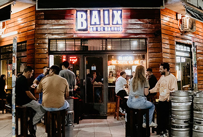 BAIX – Bar de barrio